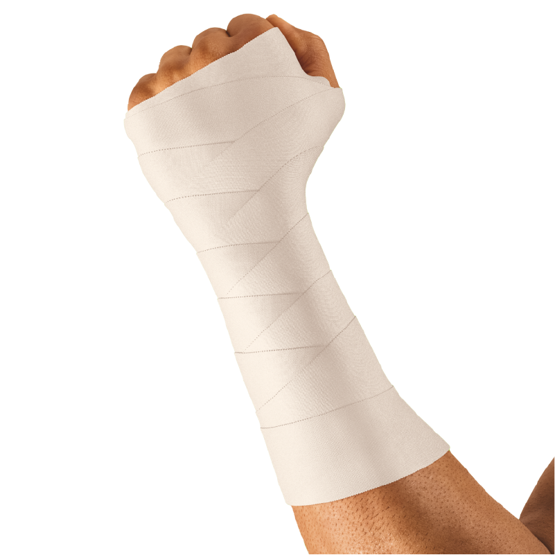 Leukotape Classic blanc application sur la main et le poignet